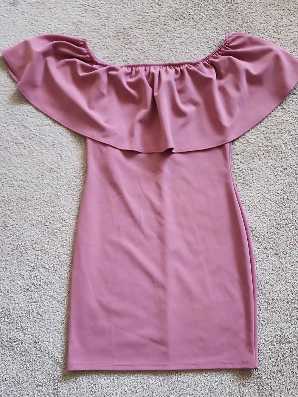 Brat Star Strapless Ruffle Bodycon Dress in Dusty Rose